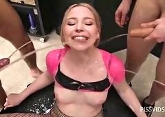 Kira Viburns Big Butt Bounces in Rough Anal Gangbang as She Takes Balls Deep and Pounds