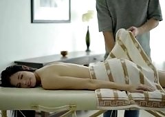 Lavana Lou Gets Pounded by Johnny Pag in Happy Ending Massage