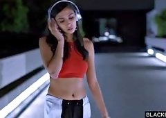 Brunette Gianna Dior Creampied by Jason Luvs BBC